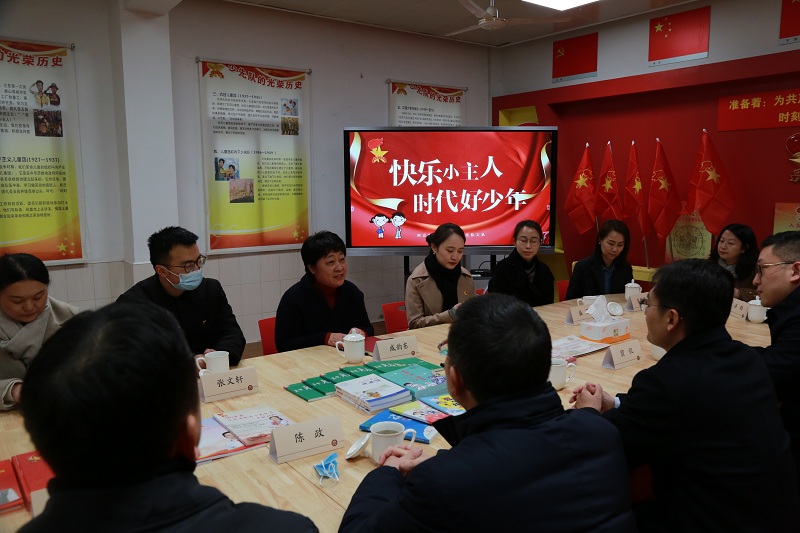 彙報照(zhào)片3.JPG