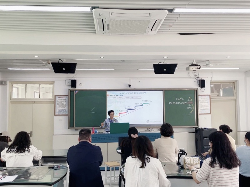 14.2  數學 張紹華 講座.jpg