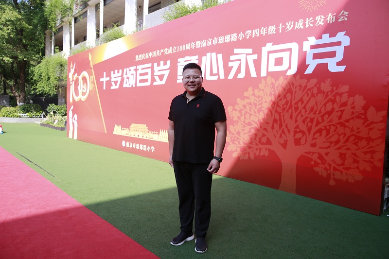 06丁元林照(zhào)片.JPG