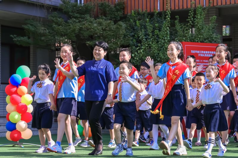 琅琊路(lù)小學辦學特色照(zhào)片.jpg